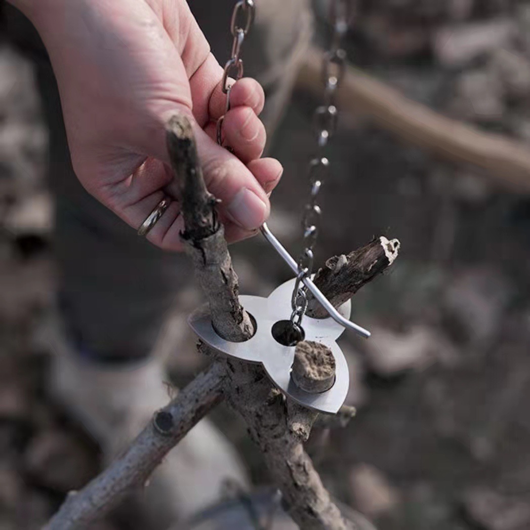 Stainless Steel Camping Tripod - Camping Cooking Survival 评论和价格
